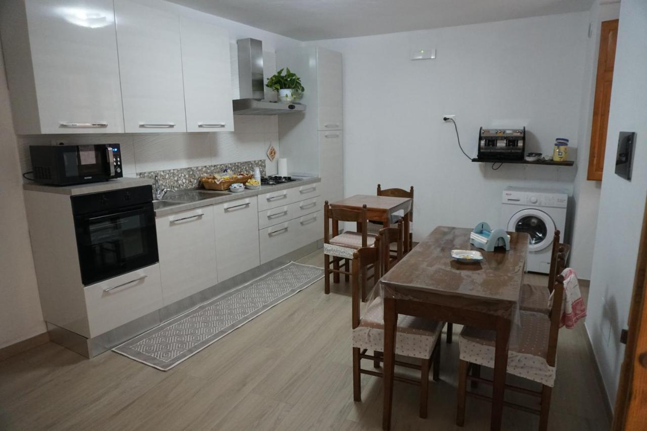 Casa Vacanze B&B Ondes Камерота Екстер'єр фото