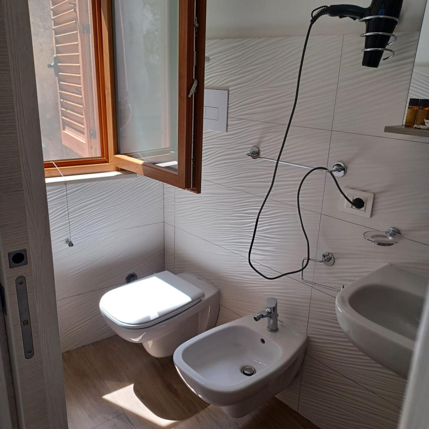 Casa Vacanze B&B Ondes Камерота Екстер'єр фото